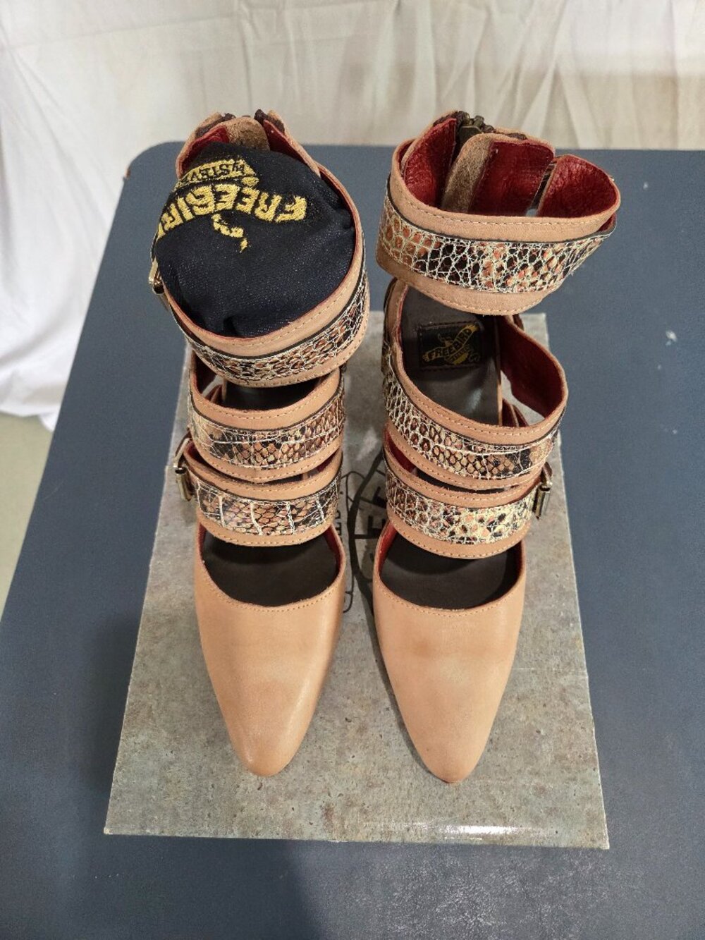 *Brand New* Freebird Jaclynn/Justice Blush Shoe, Size 10